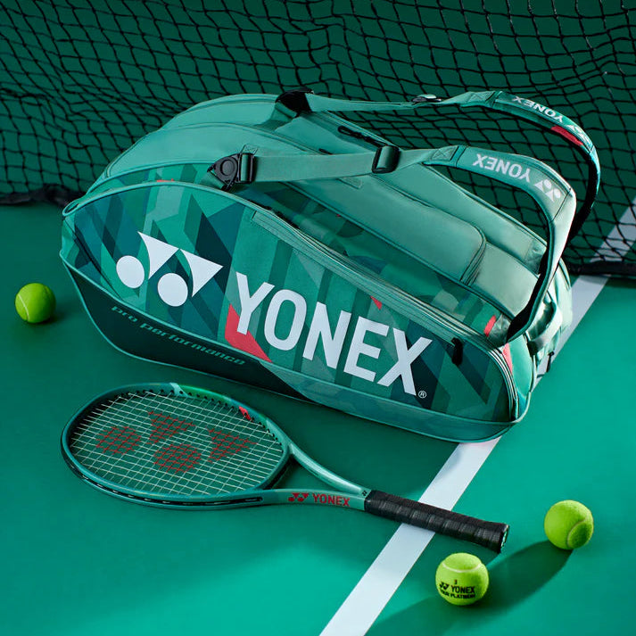 PRO RACKET BAG (9 PCS)